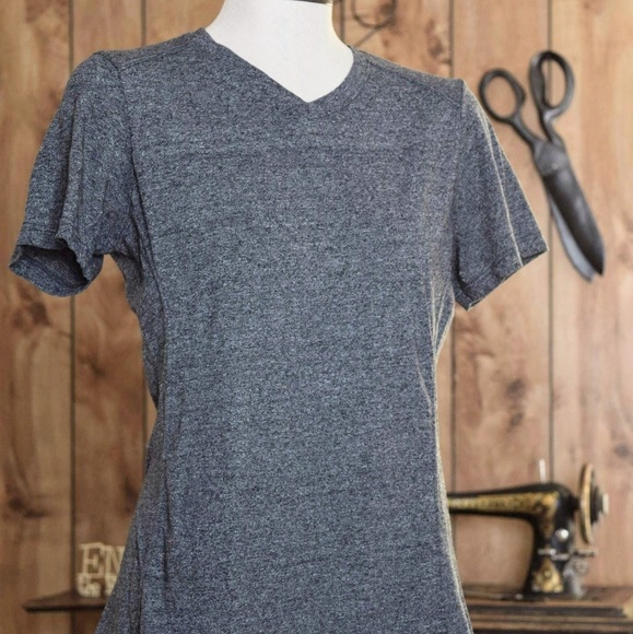 Grey Wolverine T-shirt - Picture 2 of 7